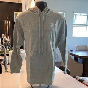 Under Armour Men's Light Gray Hoodie Men’s Large Nice!